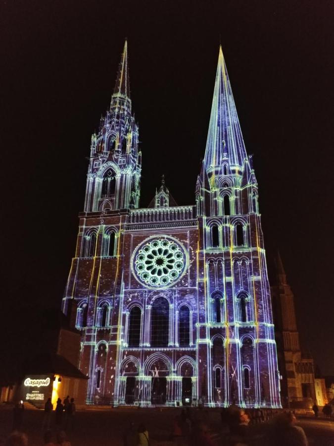 Best Of Chartres One Bedroom City Center And View On The Cathedral Buitenkant foto
