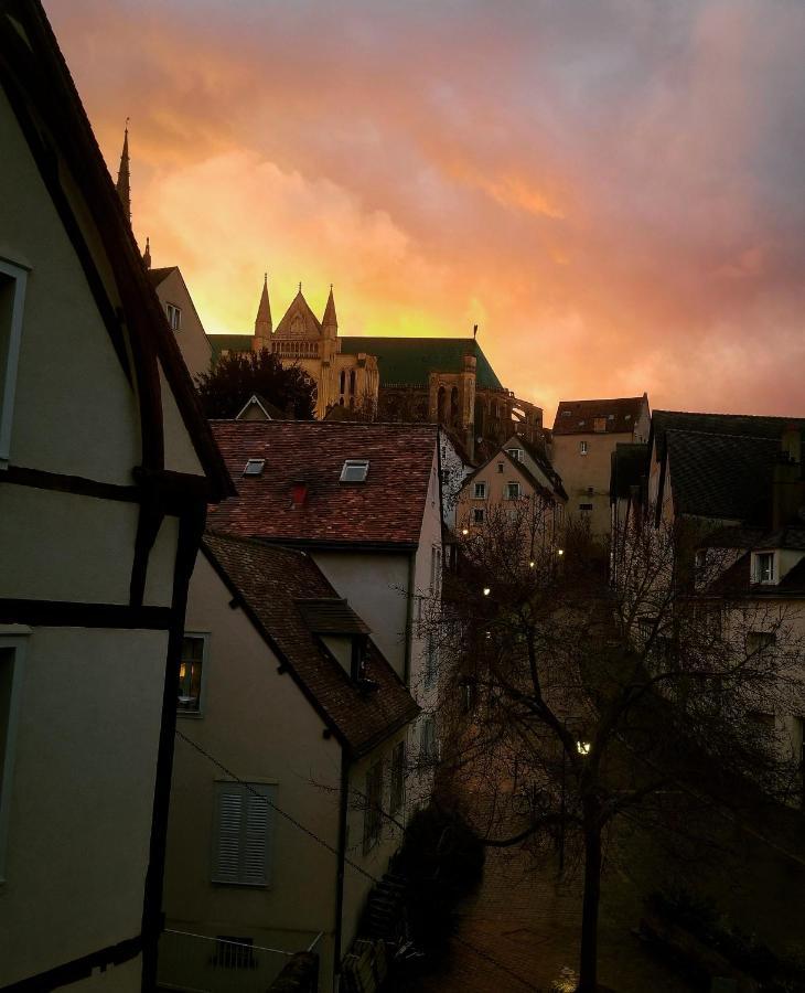 Best Of Chartres One Bedroom City Center And View On The Cathedral Buitenkant foto